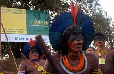 Amazonie : 600 Indiens et écologistes ont libéré le chantier de Belo Monte