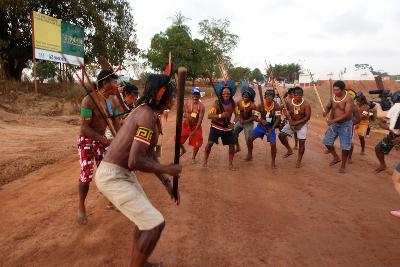 Déclaration de l'Alliance du Xingu contre Belo Monte, occupant le chantier depuis le 27/10/2011