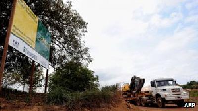 La compagnie en charge du barrage de Belo Monte au Brésil gagne en appel et affirme ne pas être en retard dans son calendrier.