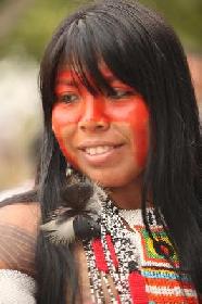 A sucessão do Cacique RAONI:  Mayalú Txucarramãe apresenta o Movimento Mebengokrê Nyre (Movimento Jovens Indígena)