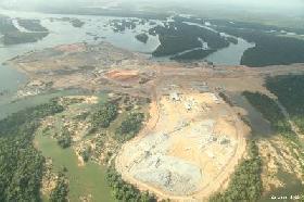 sábado, 26 de Outubro de 2013 : justiça manda suspender obras de Belo Monte