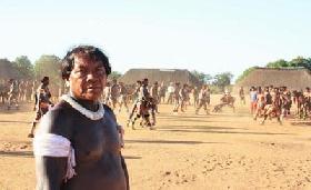 L'ARGENT, POISON DU XINGÚ - un témoignage du leader indigène Pirakuman Yawalapiti